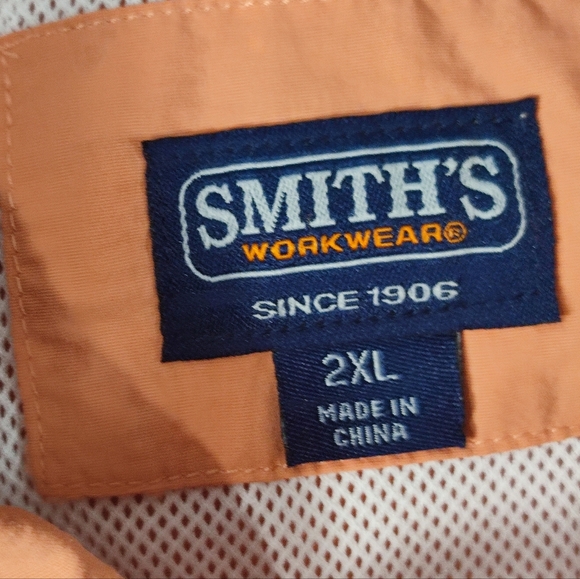 Smith's Workwear Men's Short Sleeve Button Down Fishing Shirt - Picture 6 of 11